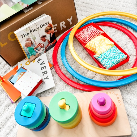 Lovevery The Investigator Play Set 31, 32, 33 Months - Picture 2 of 7